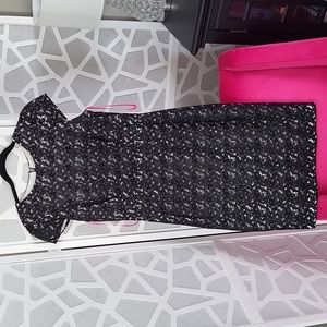 Betsey Johnson Black White Lace Sheath Casual Short Sleeve Knee Length Dress 10